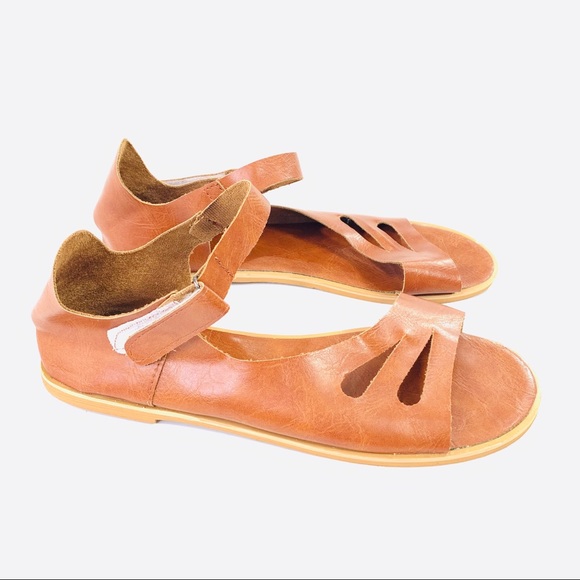 Shoes - Sandal Brown Faux Leather Velcro Strap Size 9